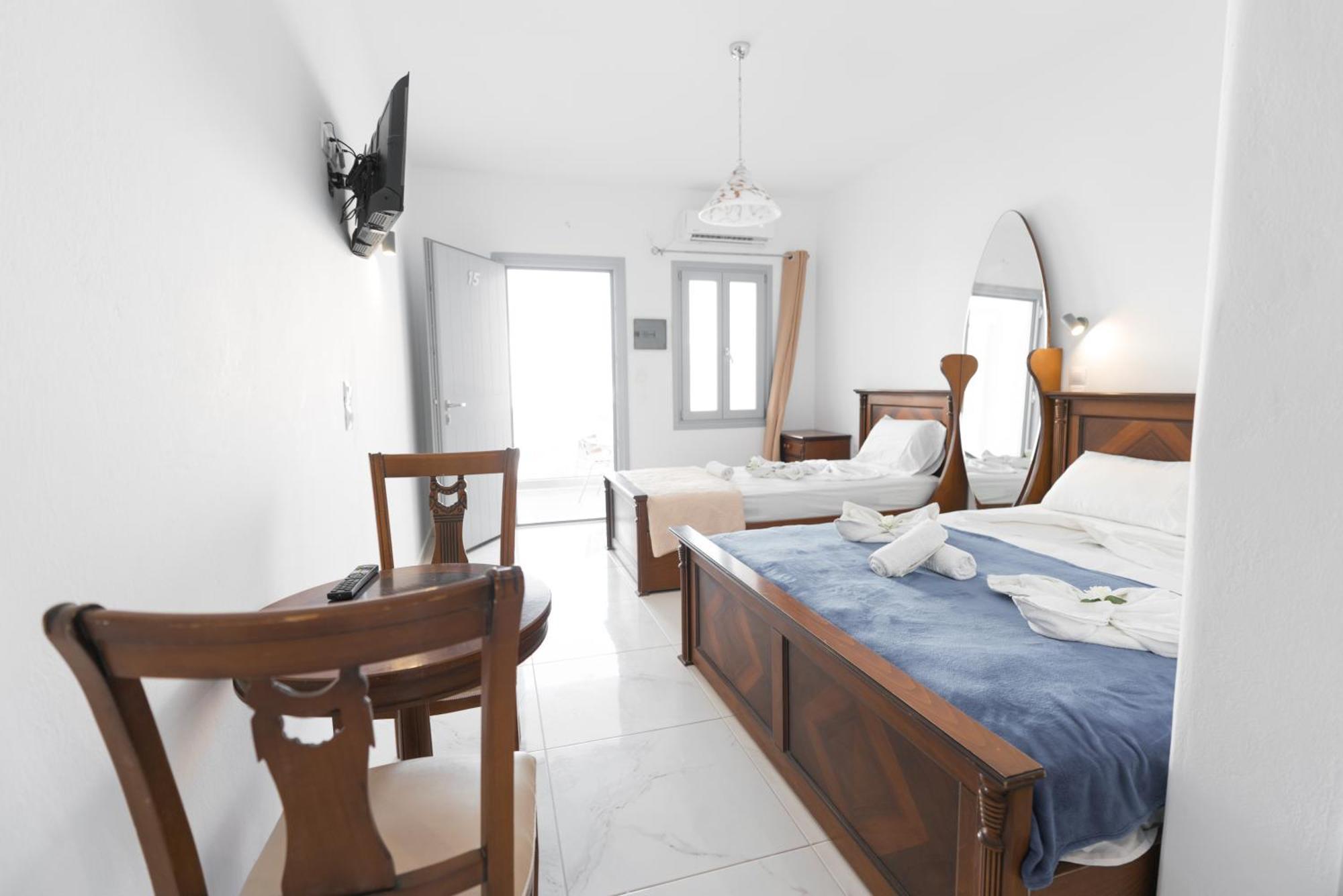 Dodomar Selection Hotell Períssa Eksteriør bilde