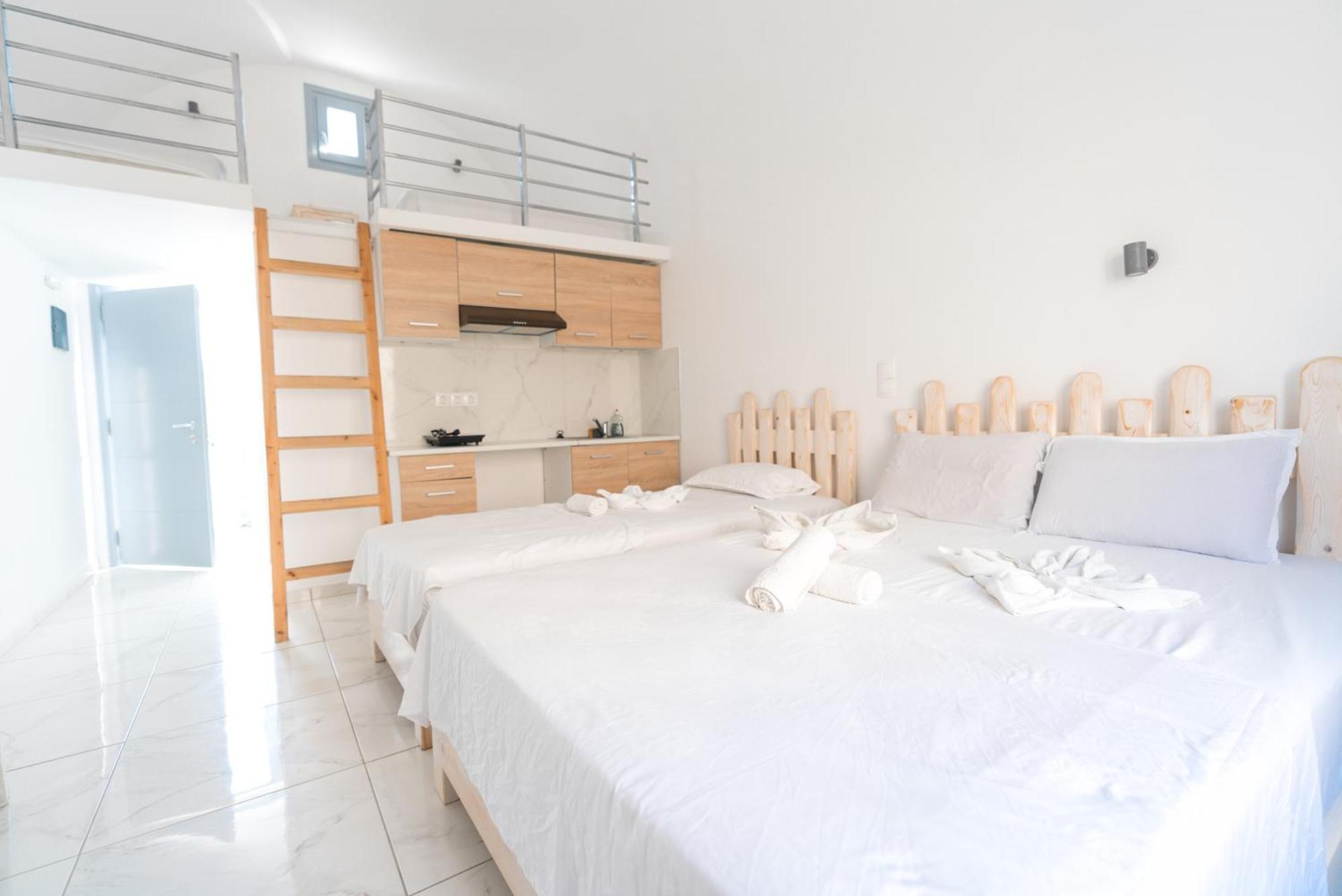 Dodomar Selection Hotell Períssa Eksteriør bilde
