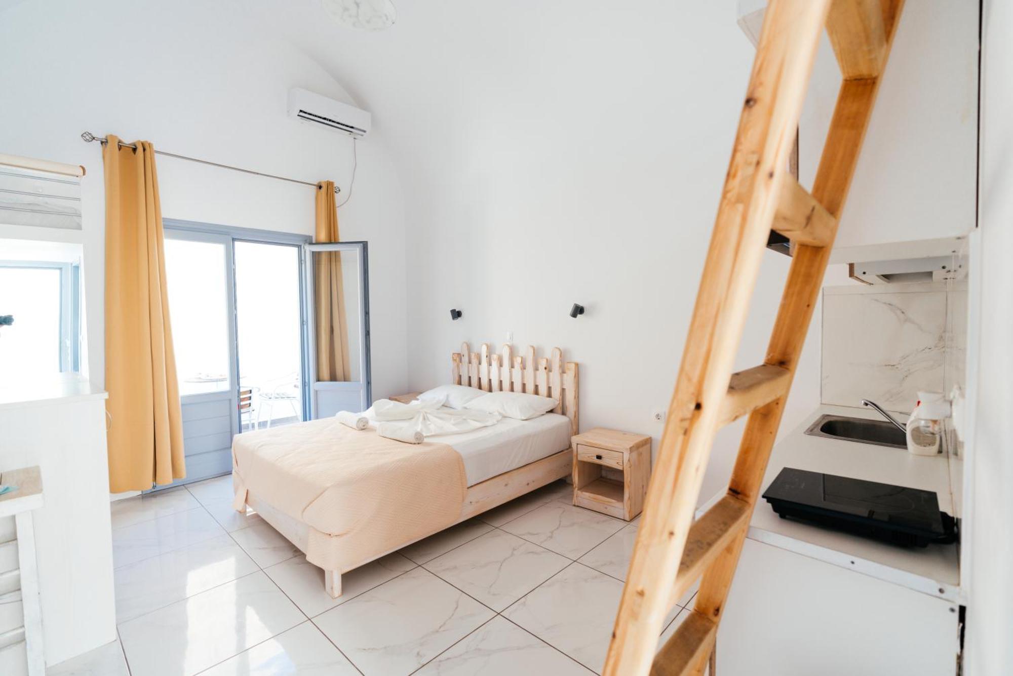 Dodomar Selection Hotell Períssa Eksteriør bilde
