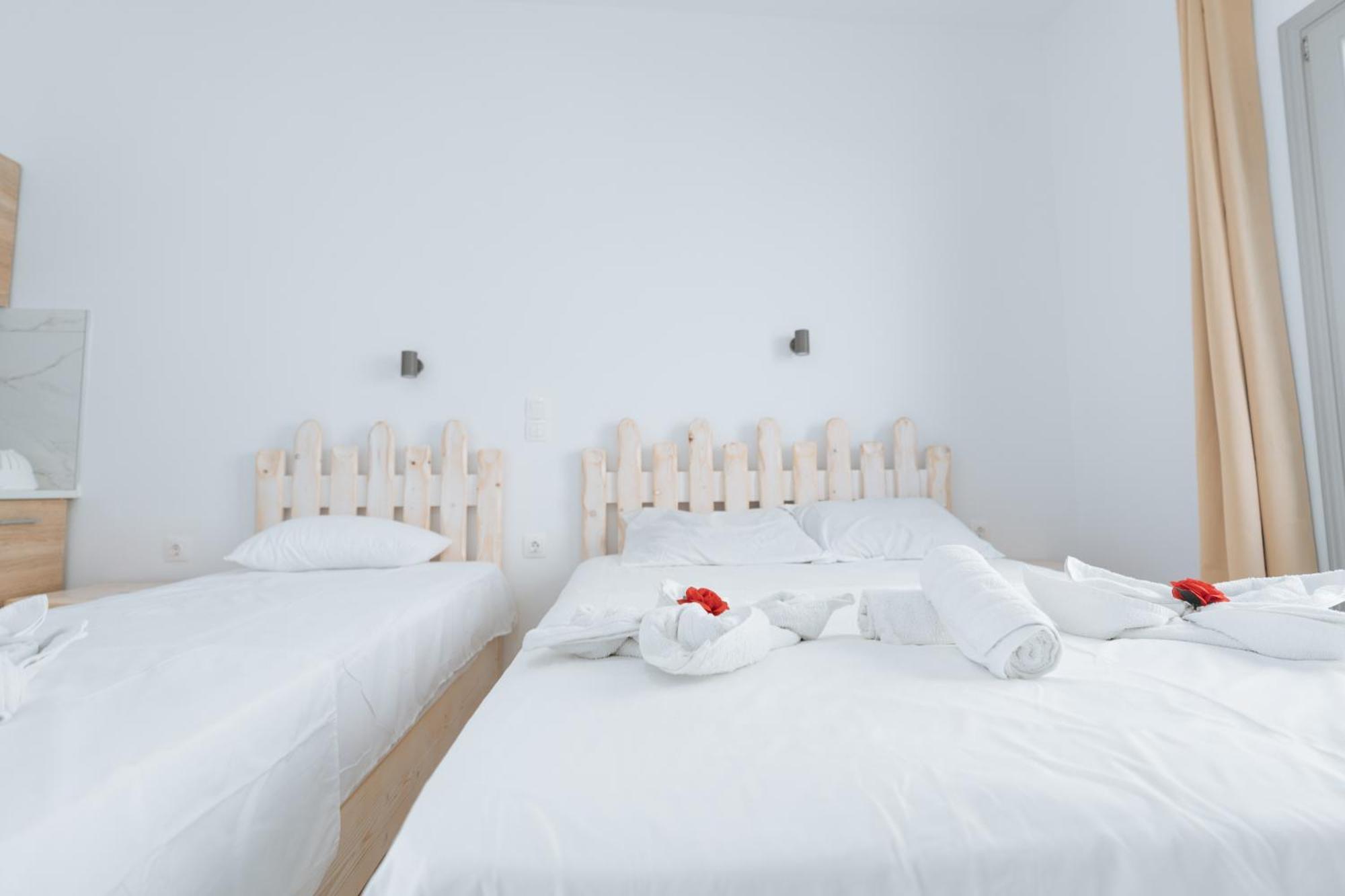 Dodomar Selection Hotell Períssa Eksteriør bilde